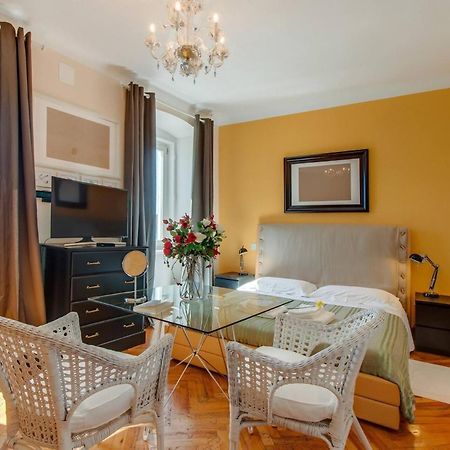 Vindobona Hotel Mali Lošinj Buitenkant foto