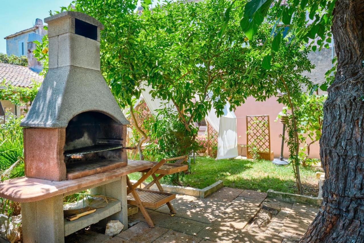 Vindobona Hotel Mali Lošinj Buitenkant foto