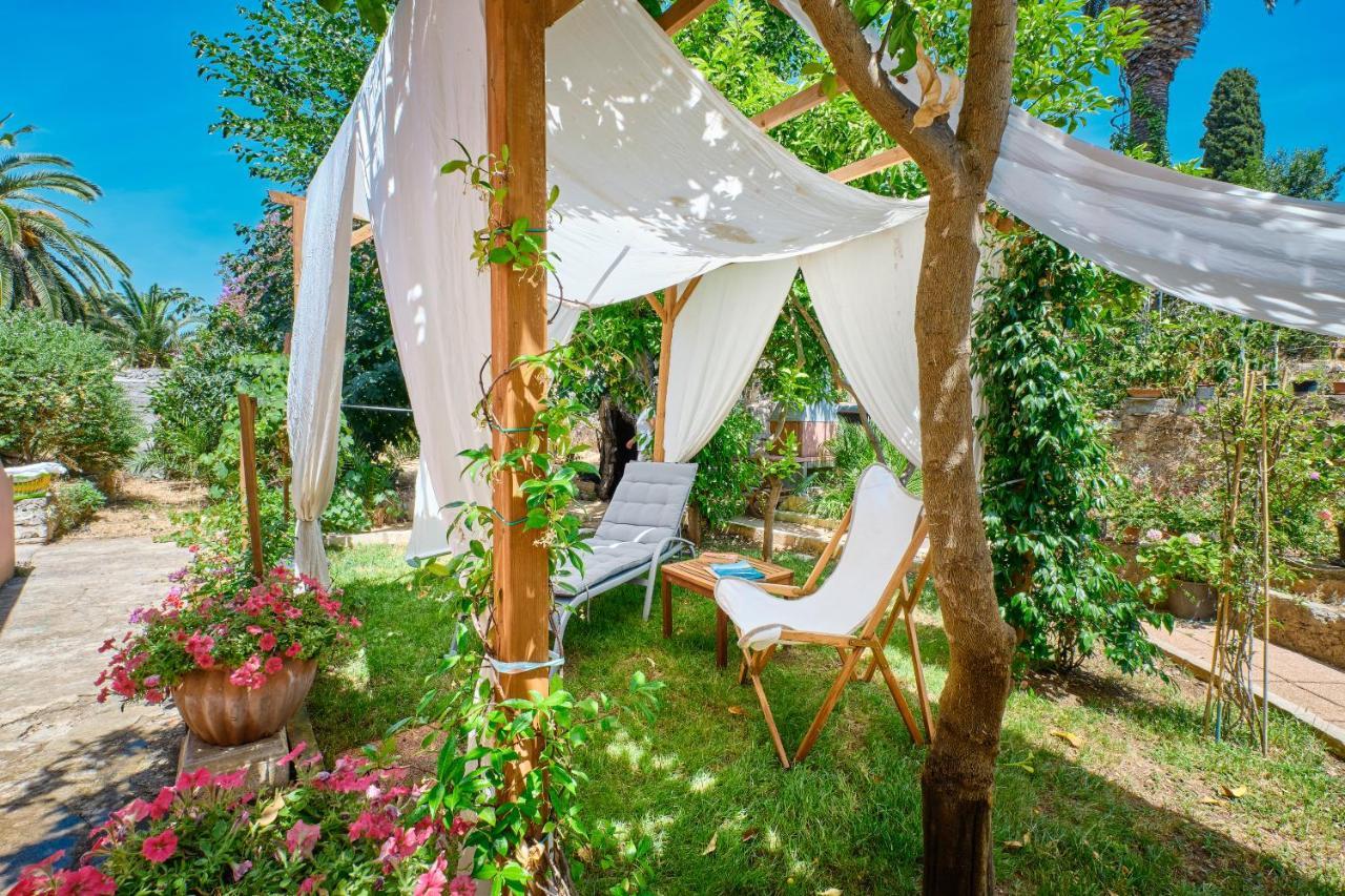 Vindobona Hotel Mali Lošinj Buitenkant foto