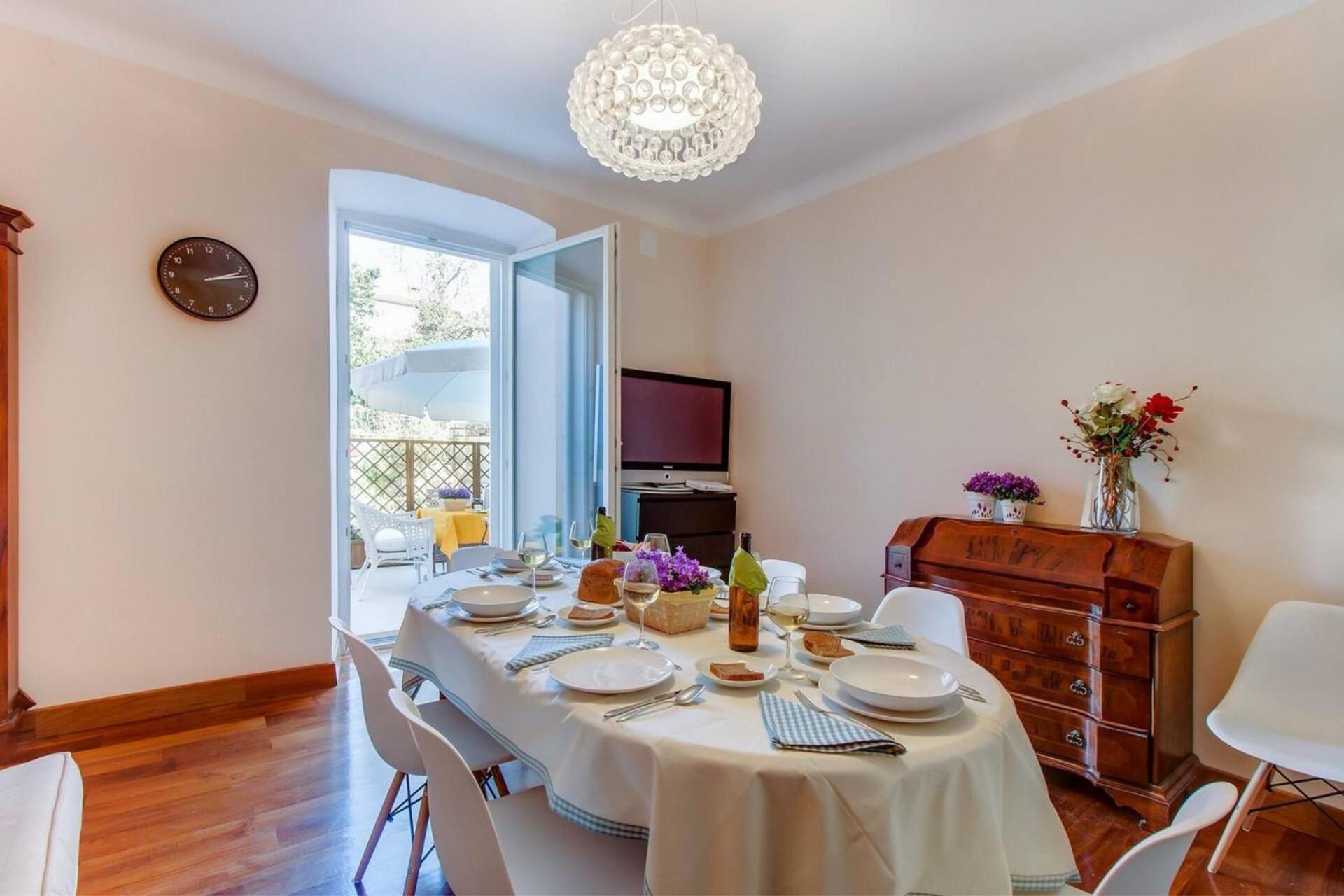 Vindobona Hotel Mali Lošinj Buitenkant foto