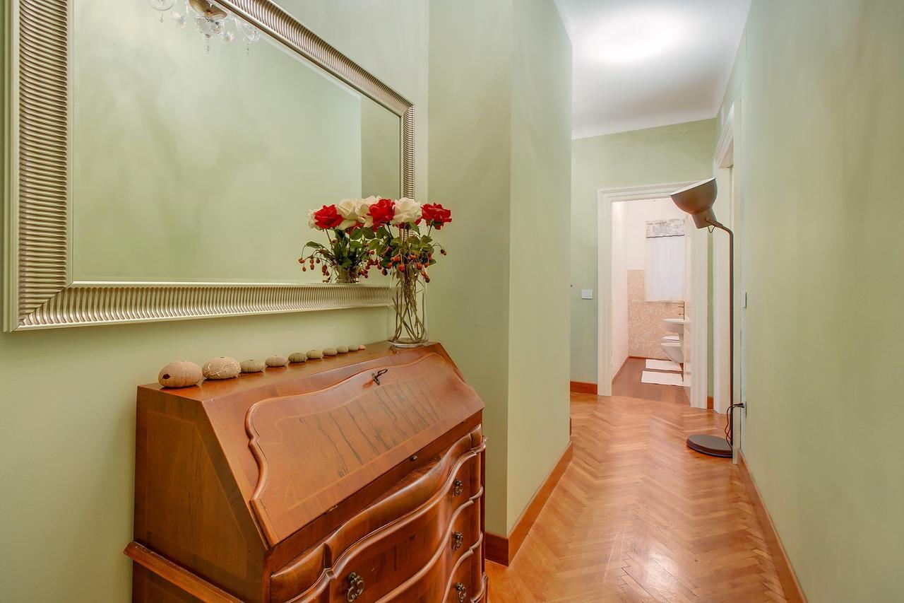 Vindobona Hotel Mali Lošinj Buitenkant foto