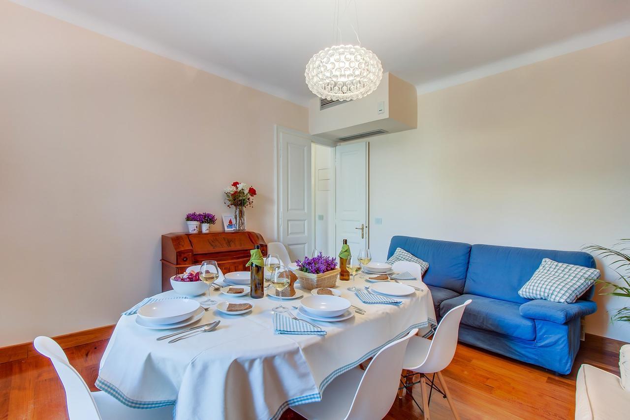 Vindobona Hotel Mali Lošinj Buitenkant foto